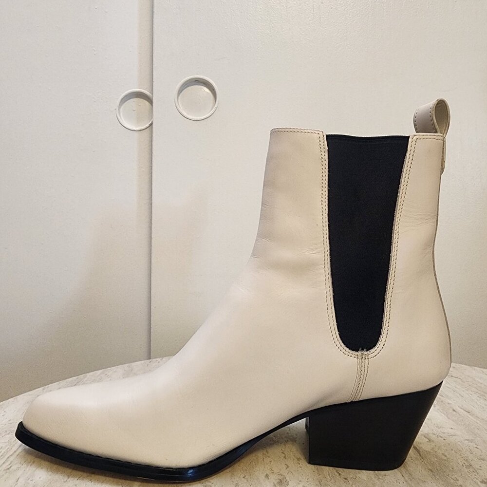 Michael Kors Kinlee Pointed-Toe Pull-On Boo Light Cream 10M - B006 - Picture 6 of 11